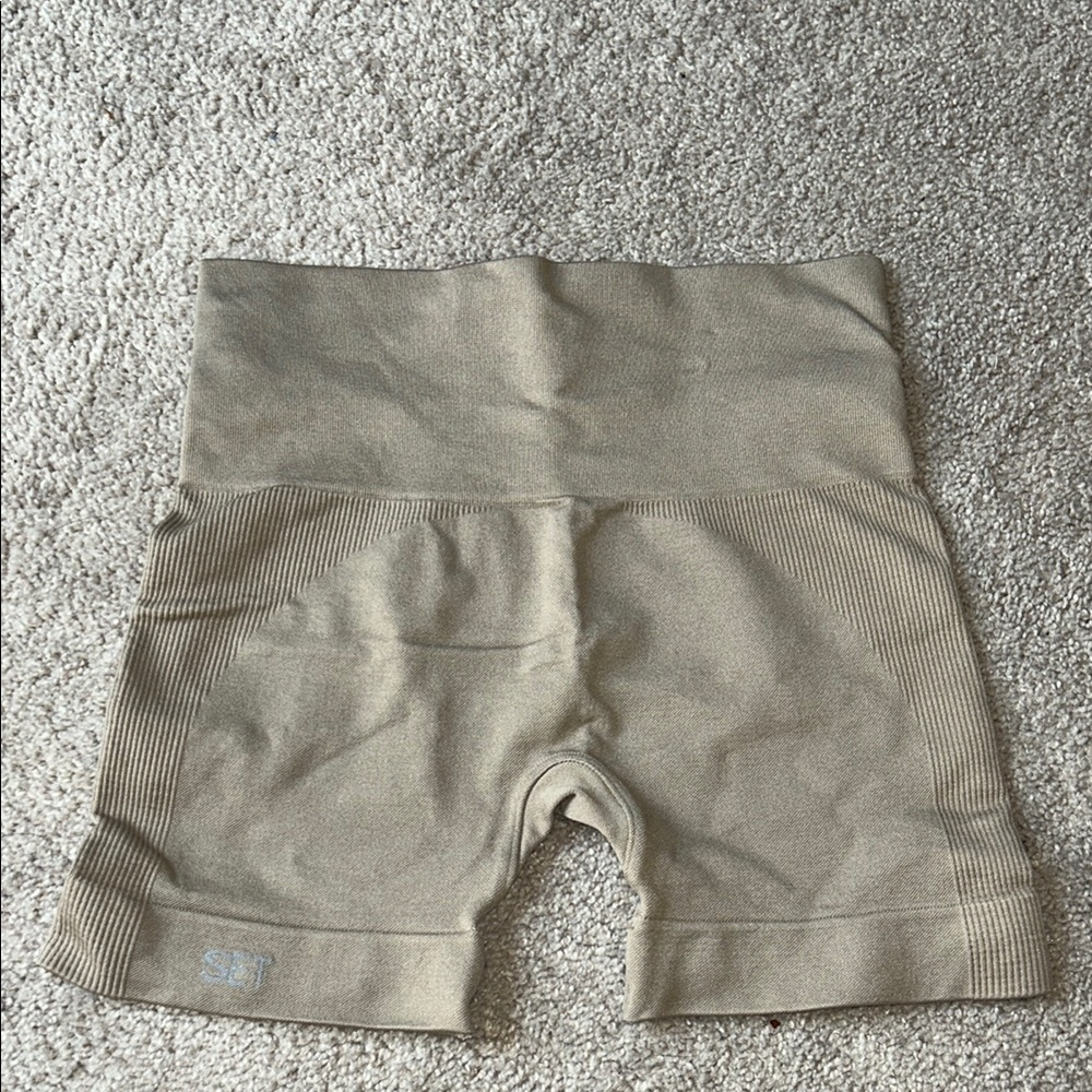 Set Active High-Waisted Seamless Shorts
